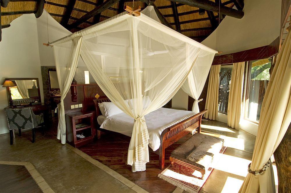 Sanctuary Sussi & Chuma Villa Livingstone Luaran gambar